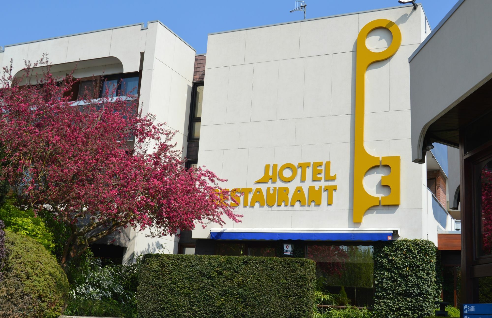 Hotel Les 3 Cles Gembloux Exterior foto